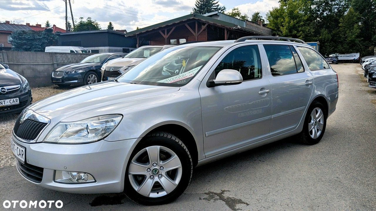 Skoda Octavia - 2