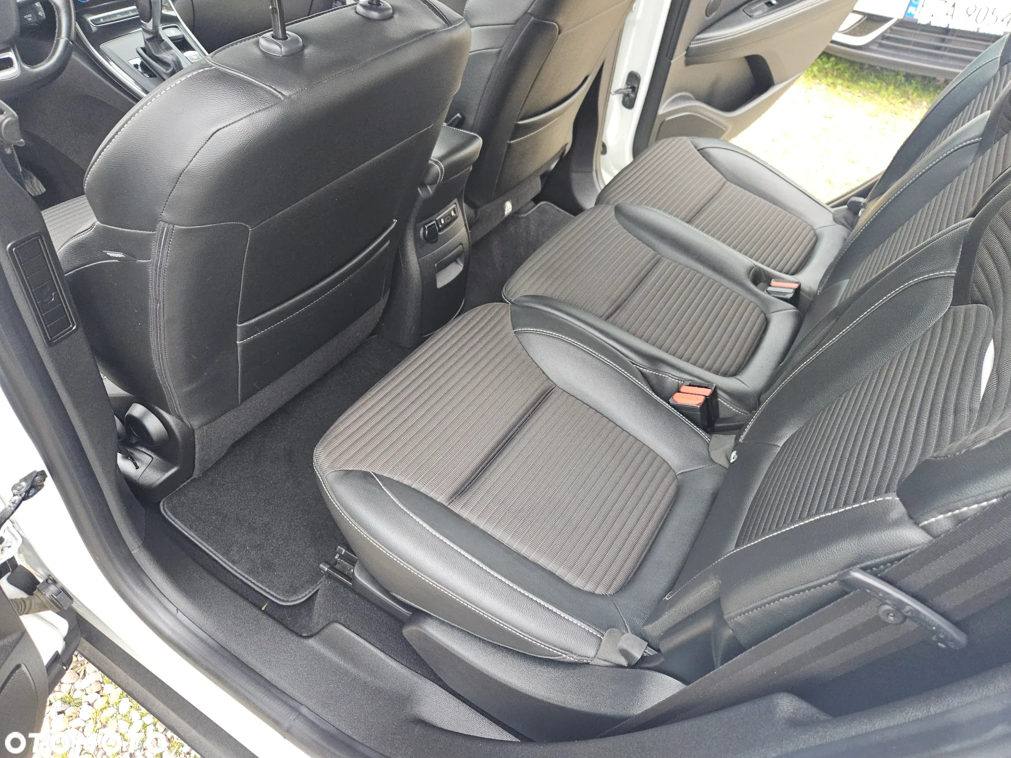 Renault Scenic ENERGY dCi 160 EDC BOSE EDITION - 23