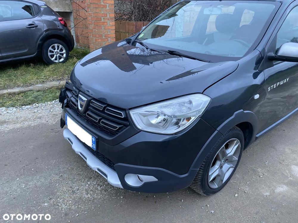 Dacia Lodgy 1.5 Blue dCi Stepway S&S EU6d - 19