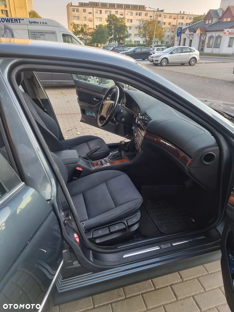 BMW Seria 5 - 11