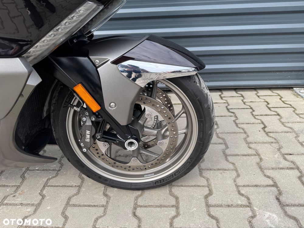 BMW K - 18