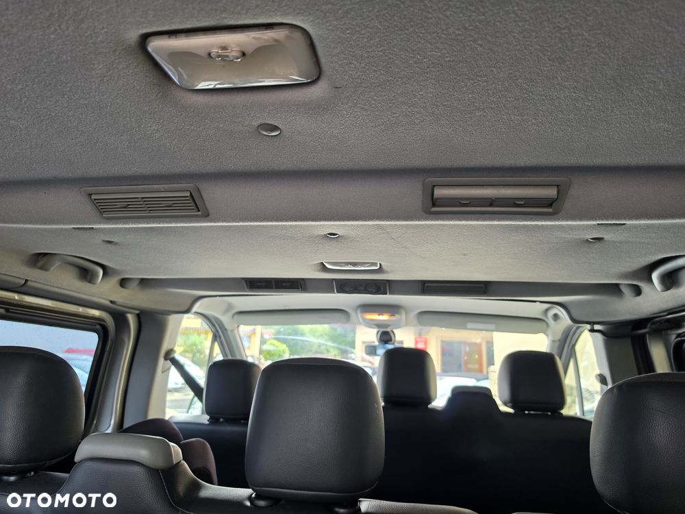 Renault Trafic - 28