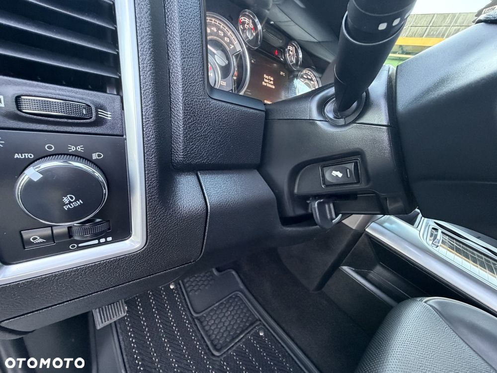 Dodge RAM 5.7 4x4 - 31