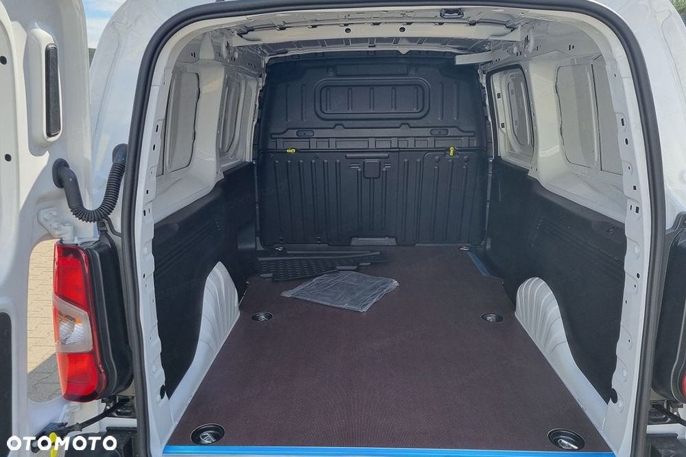 Opel Combo Van Cargo XL L2H1 EAT8 1.5 130KM - 5