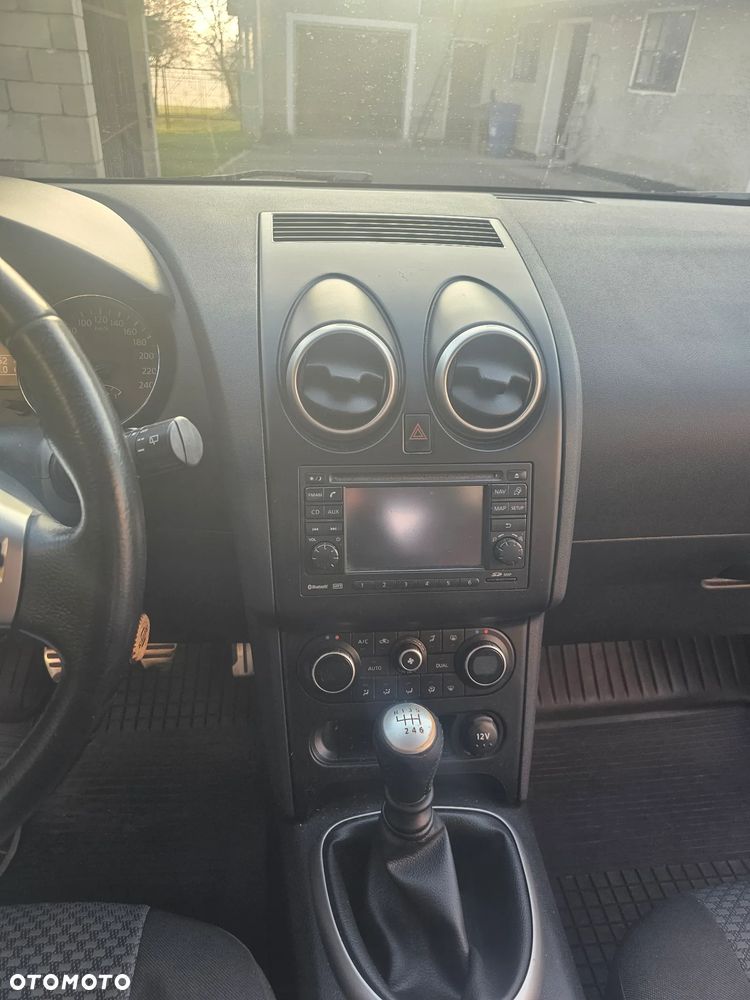 Nissan Qashqai 1.5 dCi DPF 360 - 3