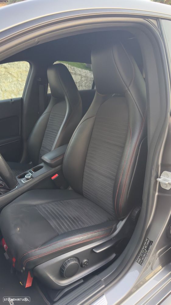 Mercedes-Benz CLA 200 d Shooting Brake AMG Line - 9