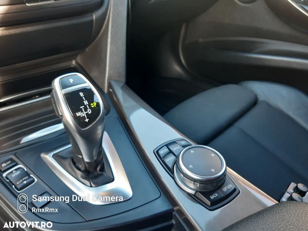 BMW Seria 3 320d Touring Aut. Modern Line - 17