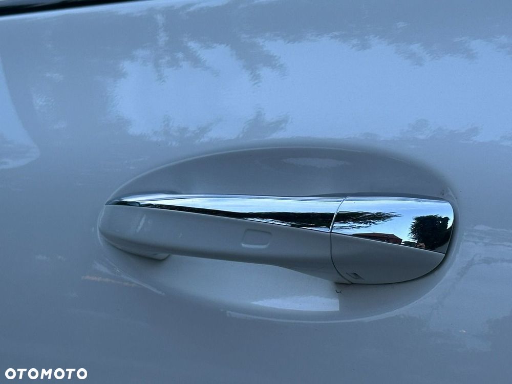 Mercedes-Benz CLS - 38
