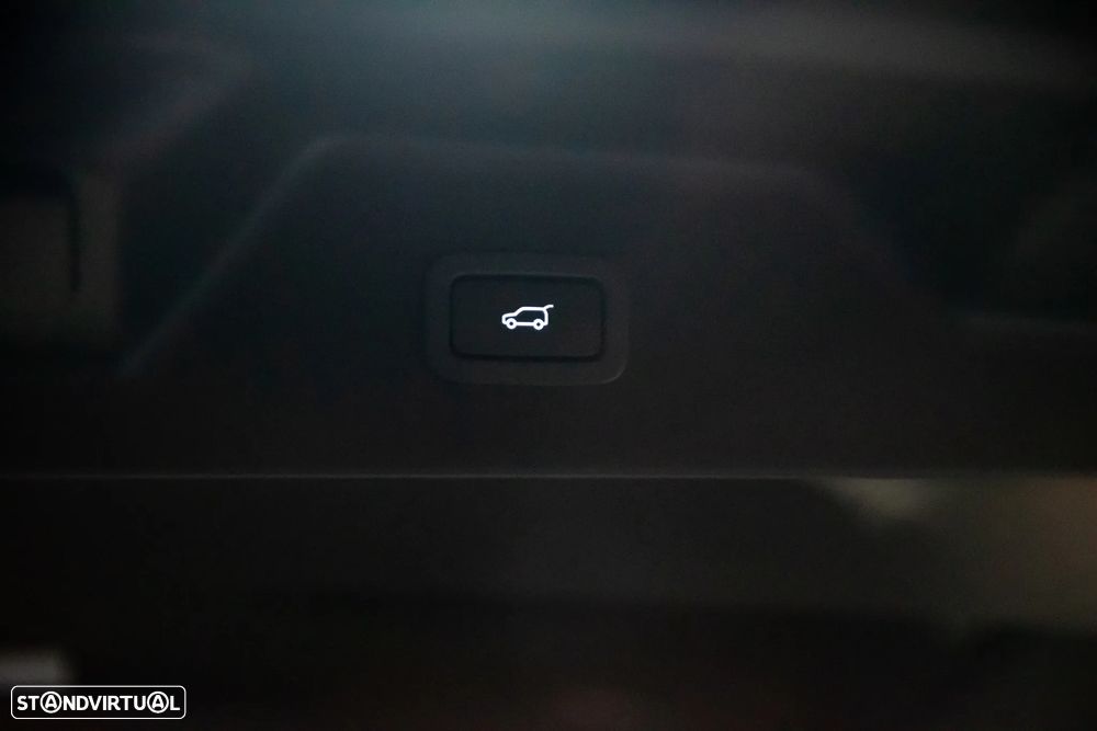 Land Rover Range Rover 4.4 SDV8 Vogue - 19