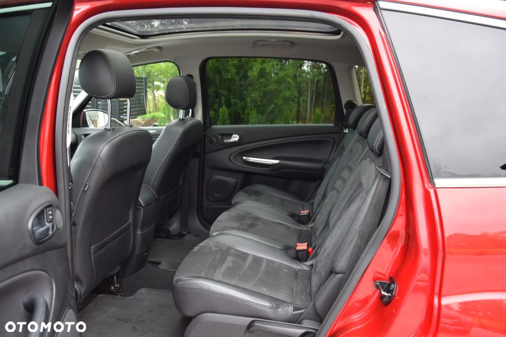 Ford S-Max 2.0 TDCi DPF Titanium - 6