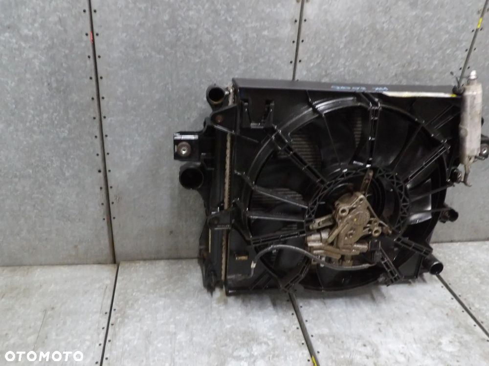 JEEP GRAND CHEROKEE WK WH 3.0 CRD CHŁODNICA CHŁODNICE WENTYLATOR KOMPLET - 12