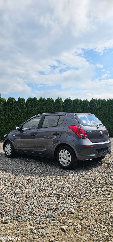 Hyundai i20 1.2 Trend - 8