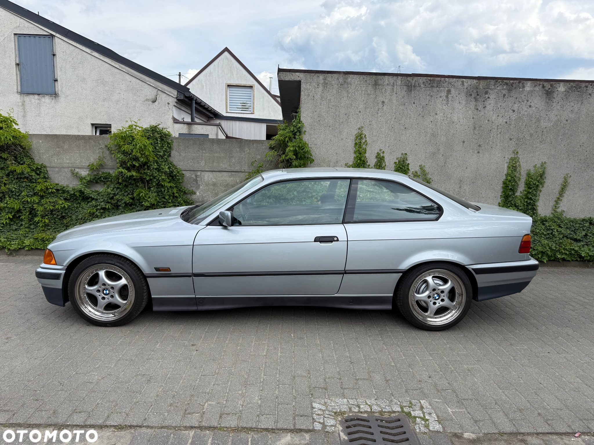 BMW Seria 3 316i - 3