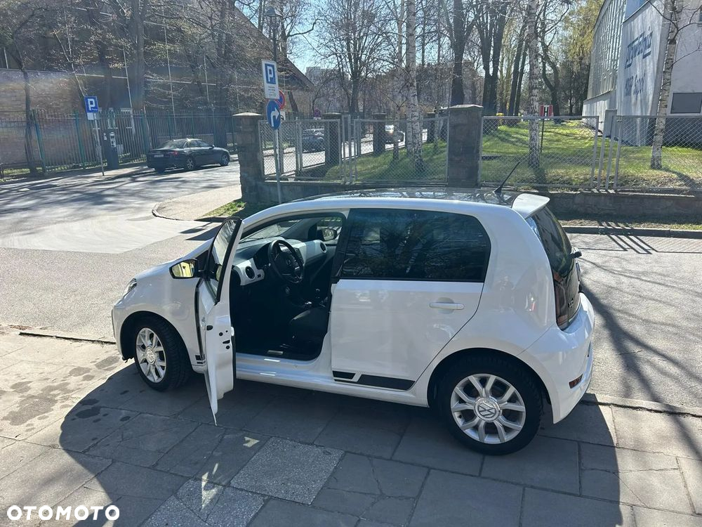 Volkswagen up! 1.0 TSI move - 6