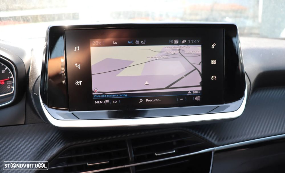 Peugeot 2008 1.2 PureTech Active EAT8 — fotografia 19