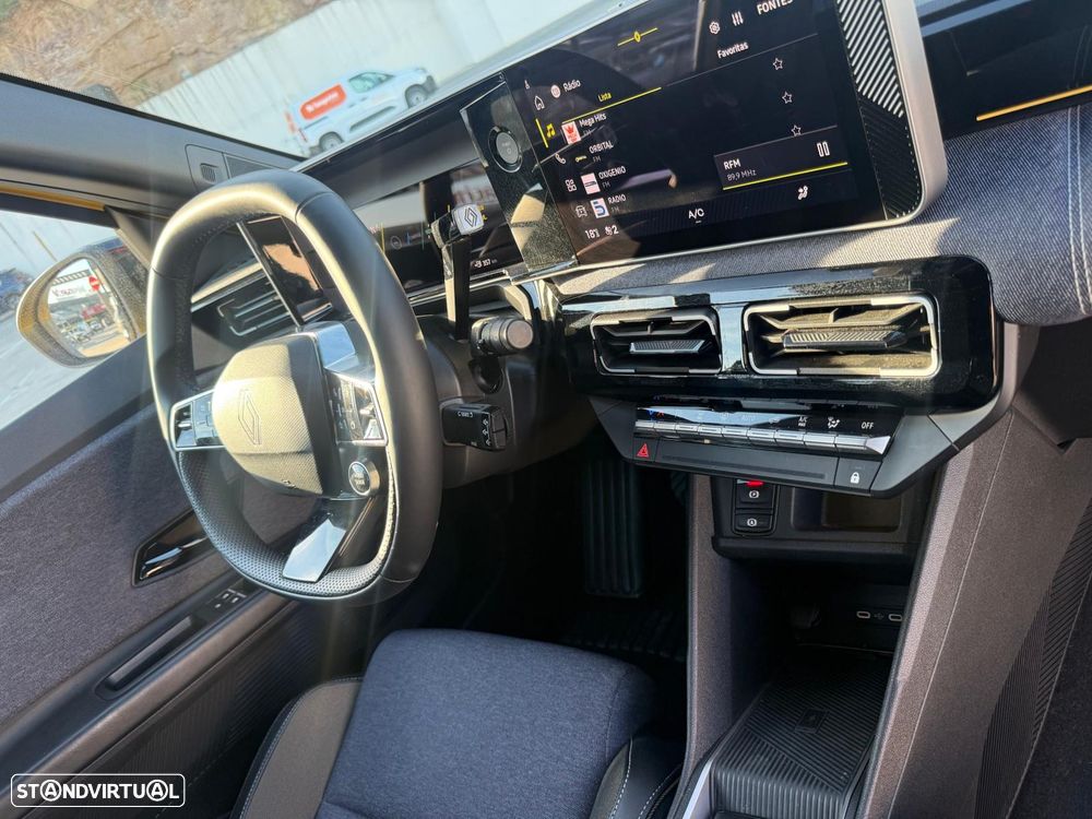 Renault 5 E-Tech 52 kWh Techno Autonomia Conforto - 11