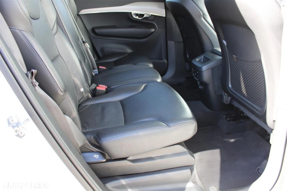 Volvo XC 90 B5 MHEV AWD 5 locuri Momentum - 13