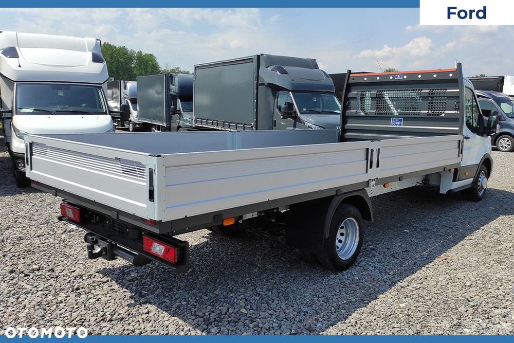 Ford Transit 350 L5 RWD DBL Trend Skrzynia Otwarta 2.0 130KM - 9
