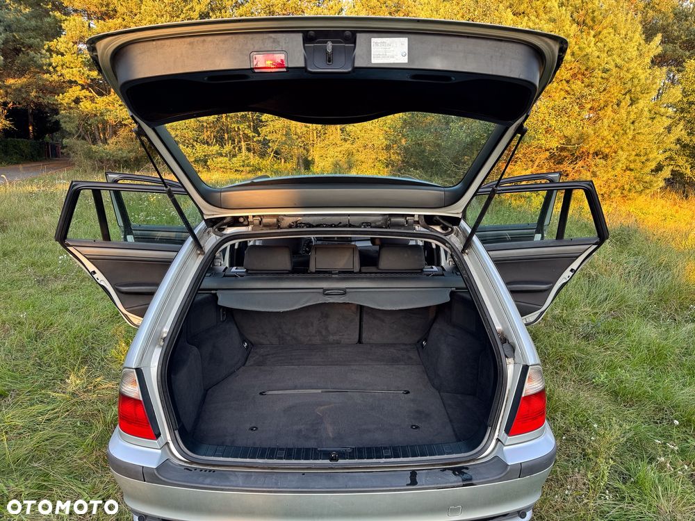 BMW Seria 3 - 12