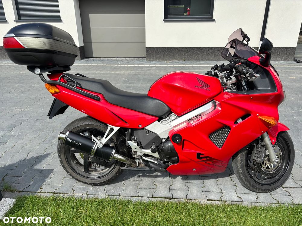 Honda VFR - 2