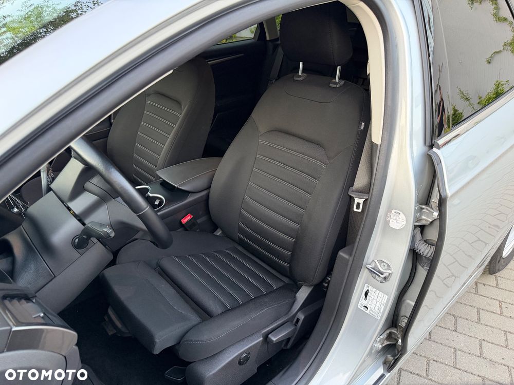 Ford Mondeo 2.0 TDCi ECOnetic Start-Stopp Titanium - 20