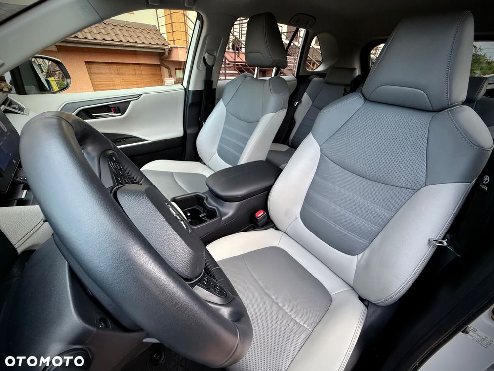 Toyota RAV4 - 17