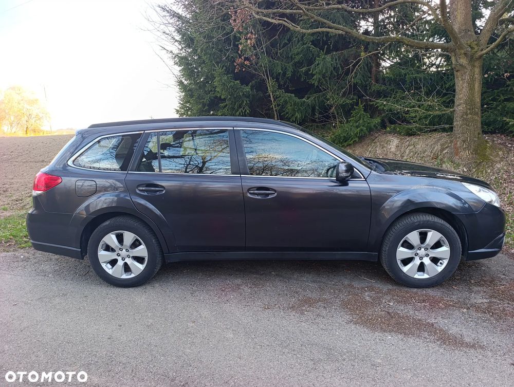 Subaru Outback 2.5i Comfort Navi - 7