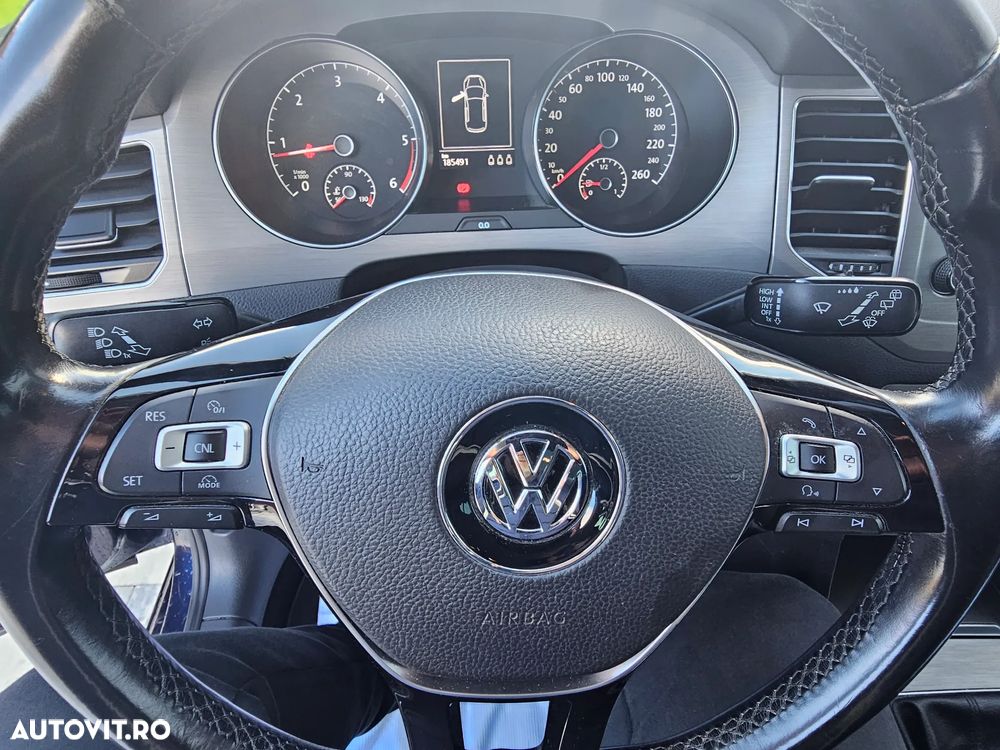 Volkswagen Golf Sportsvan - 8