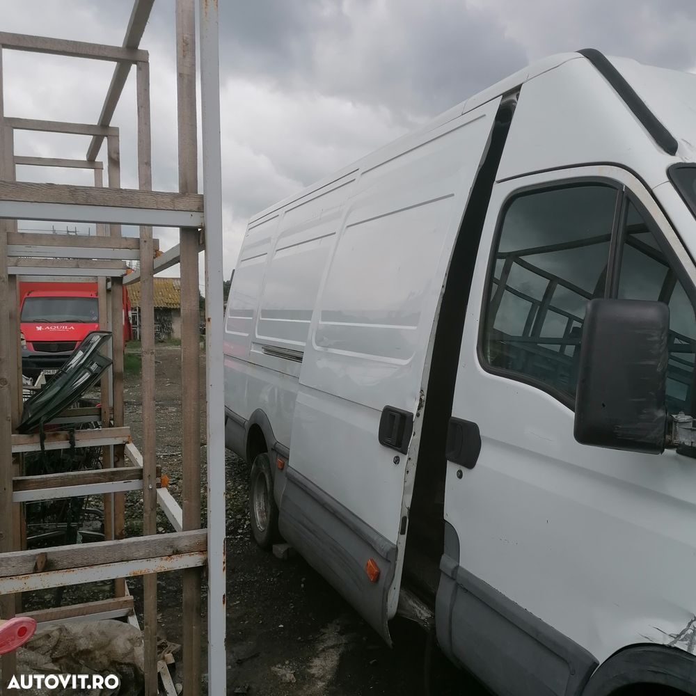 Dezmembrari  Iveco DAILY 3  1997  > 2007 35 S 11,35 C 11 (A2FC13AA, A - 7