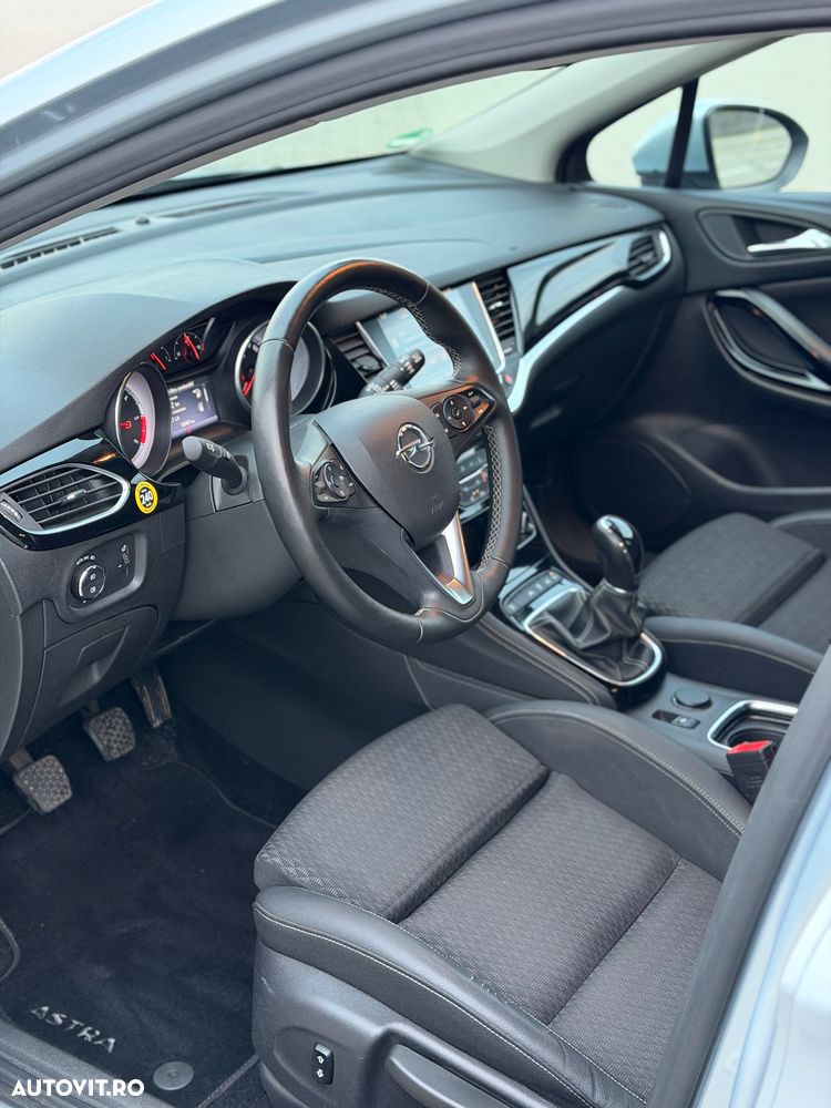 Opel Astra 1.6 D Start/Stop Innovation - 13