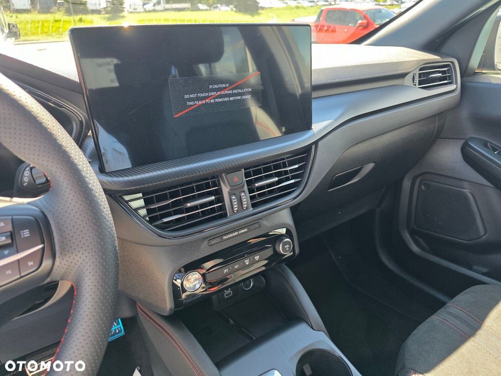 Ford Kuga - 19