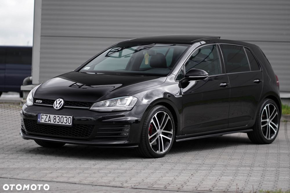 Volkswagen Golf 2.0 TDI BMT GTD DSG - 10