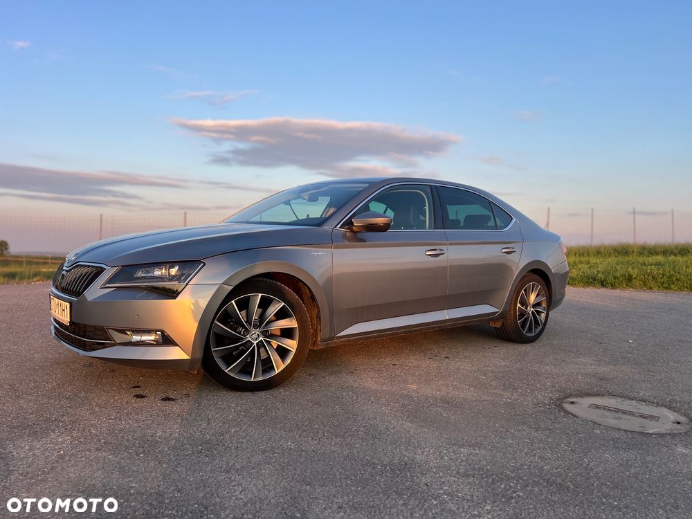 Skoda Superb 2.0 TDI SCR 4x4 L&K DSG - 12