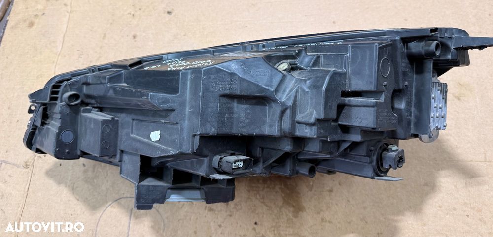 Far dreapta complet full led FORD KUGA MK3 an 2019-2023 cu defect cod LV4B-13E014-FG - 6