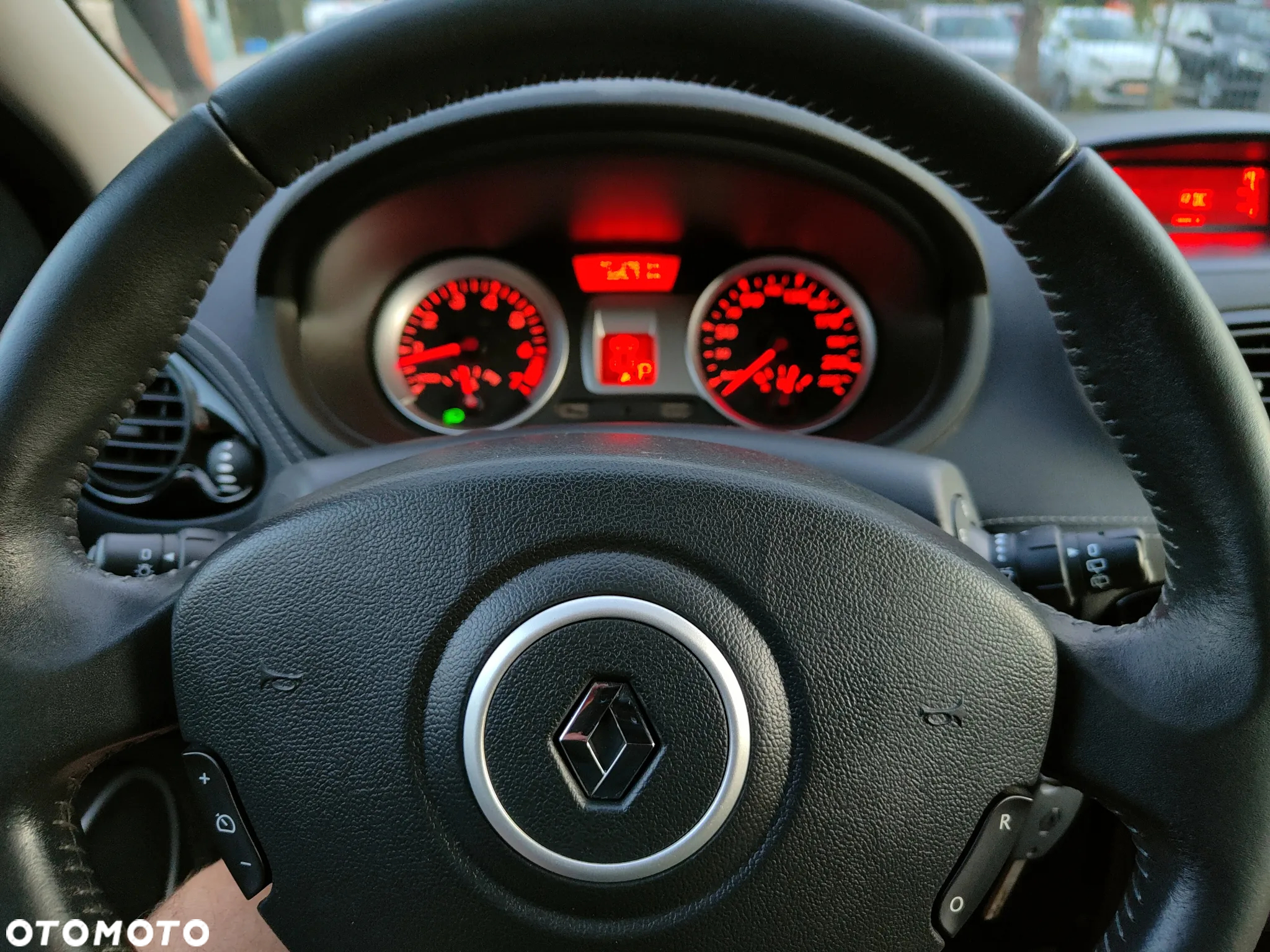 Renault Clio 1.6 16V Night&Day - 18
