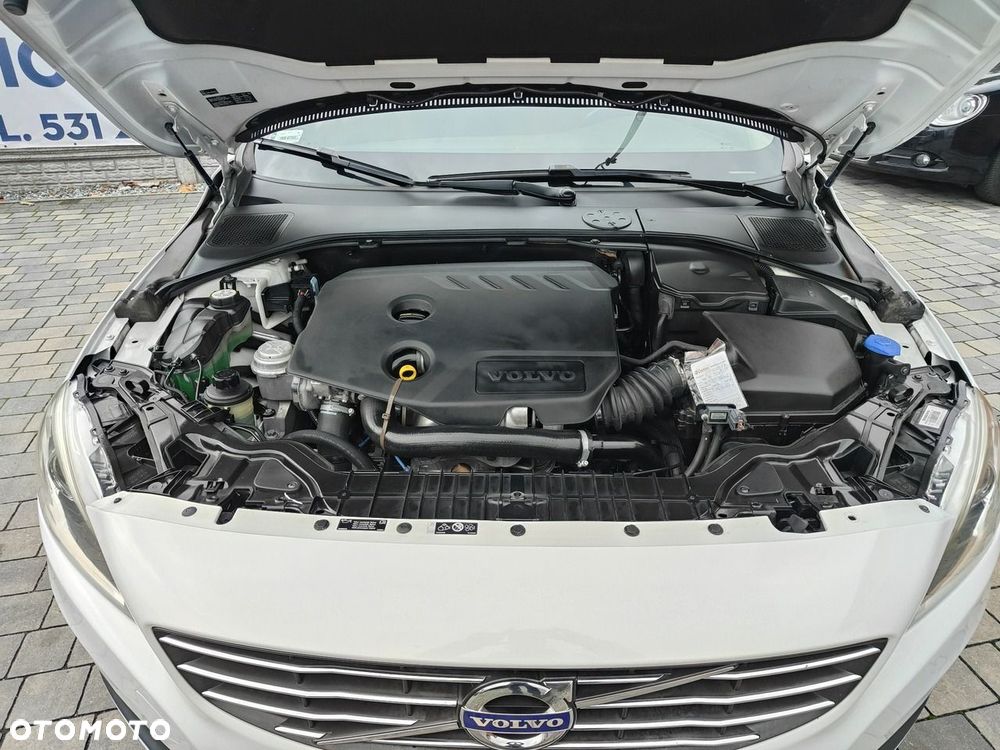 Volvo S60 - 28