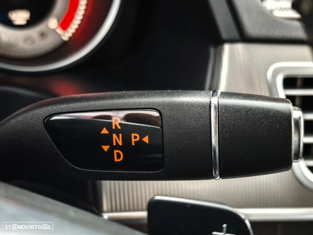 Mercedes-Benz E 220 BlueTEC BE Edition Auto. - 21
