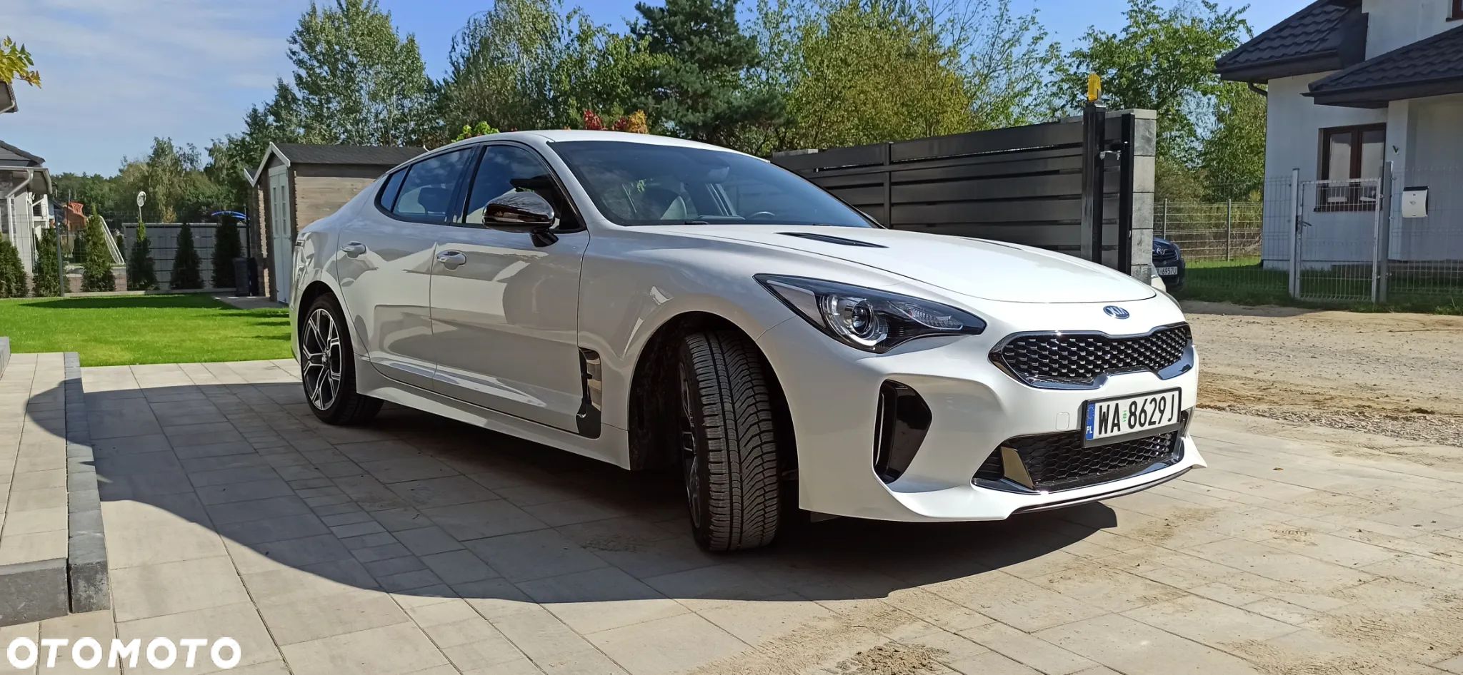 Kia Stinger 2.0 T-GDI GT Line - 1