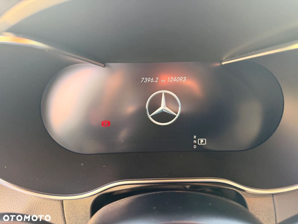 Mercedes-Benz GLC - 13