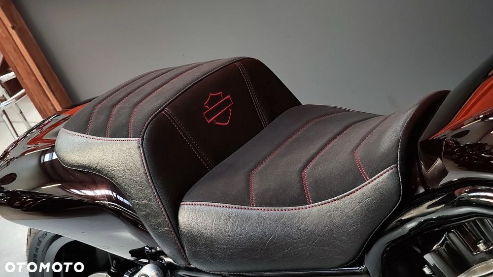 Harley-Davidson V-Rod Muscle - 14