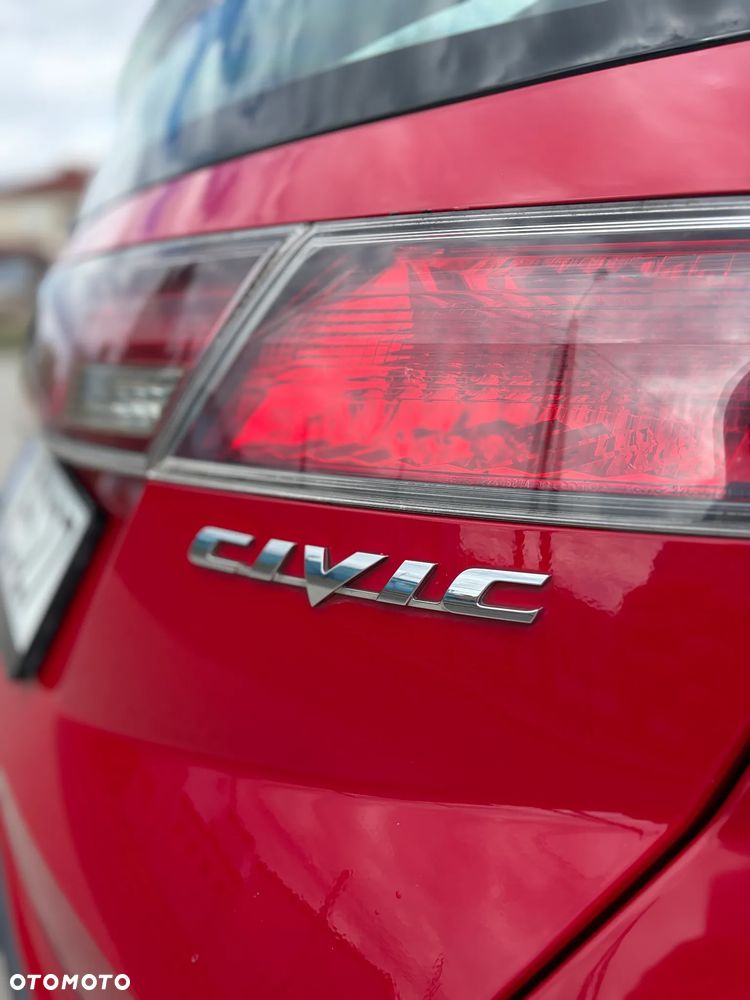 Honda Civic 1.4i-DSi - 12
