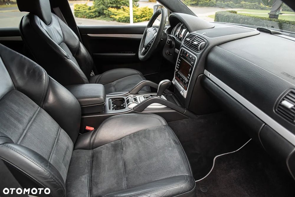 Porsche Cayenne S Tiptronic S Transsyberia - 18