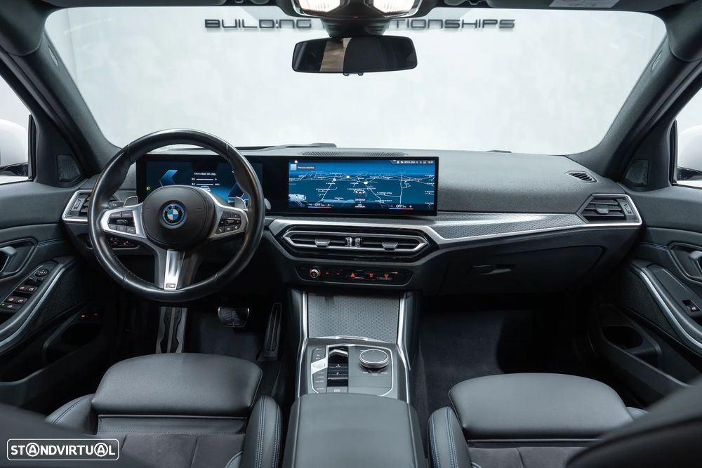 BMW 330 e Touring xDrive Aut. M Sport - 18