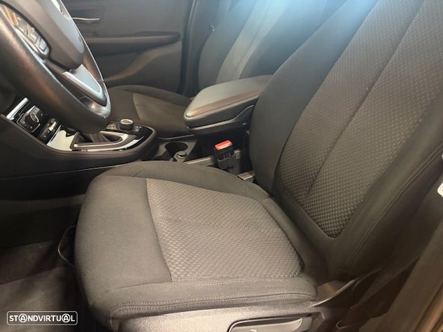 BMW 225xe Active Tourer Line Sport - 39