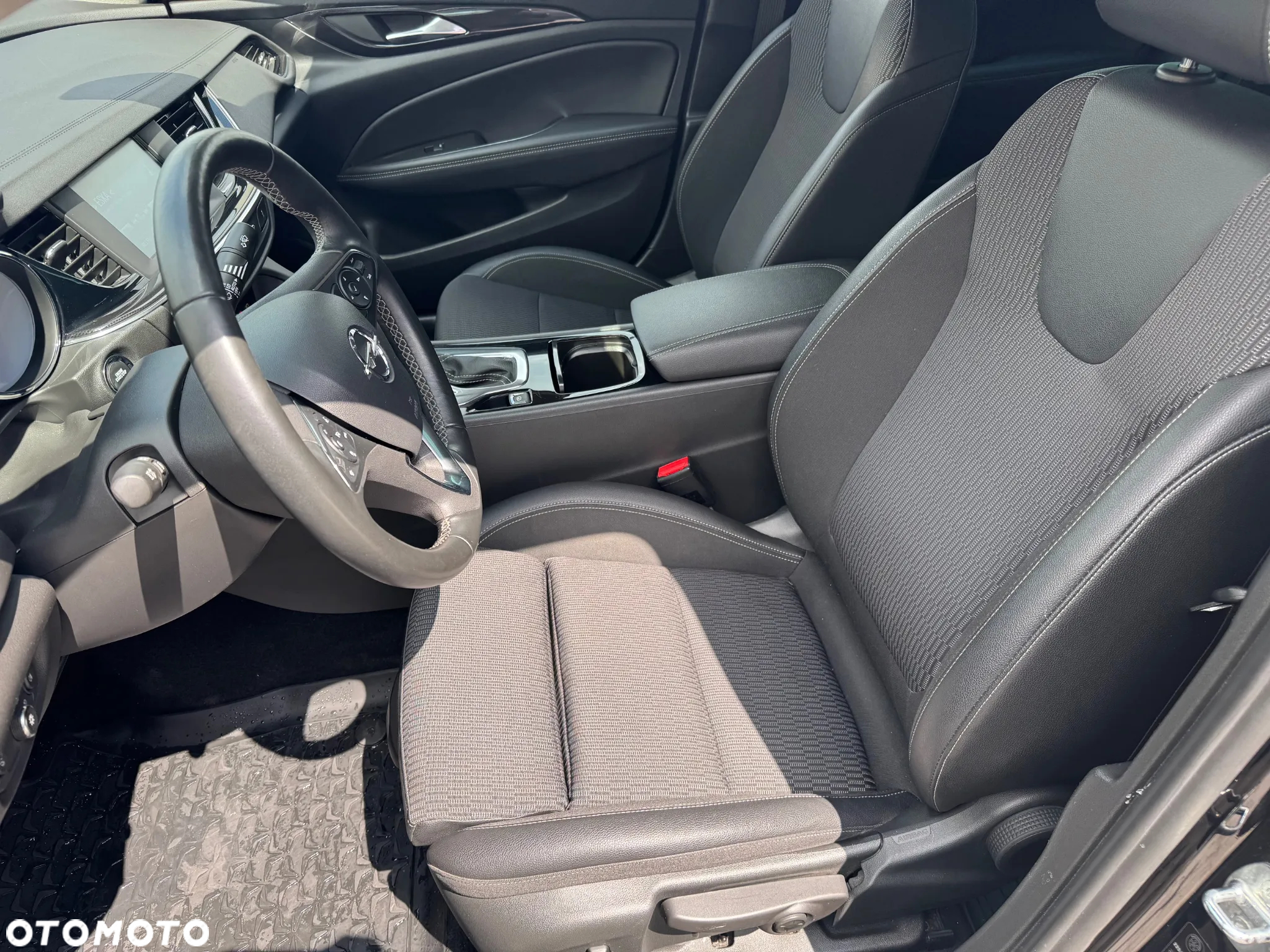Opel Insignia 2.0 CDTI Elegance S&S - 9