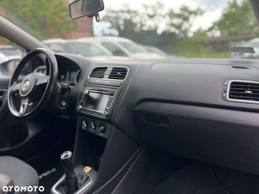 Volkswagen Polo 1.6 TDI DPF Comfortline - 8