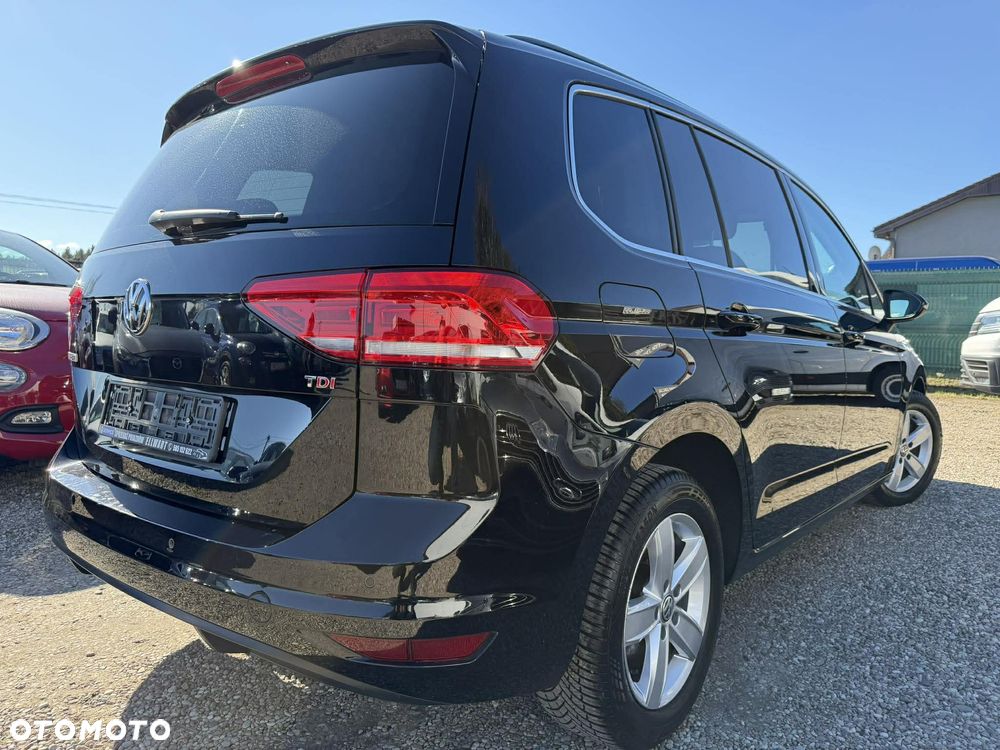 Volkswagen Touran 1.6 TDI BMT SCR Comfortline - 4