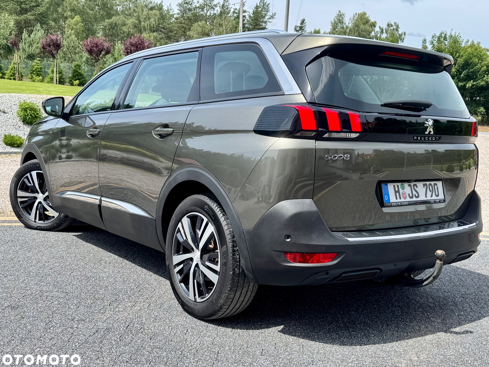 Peugeot 5008 1.5 BlueHDi Allure S&S EAT8 - 21