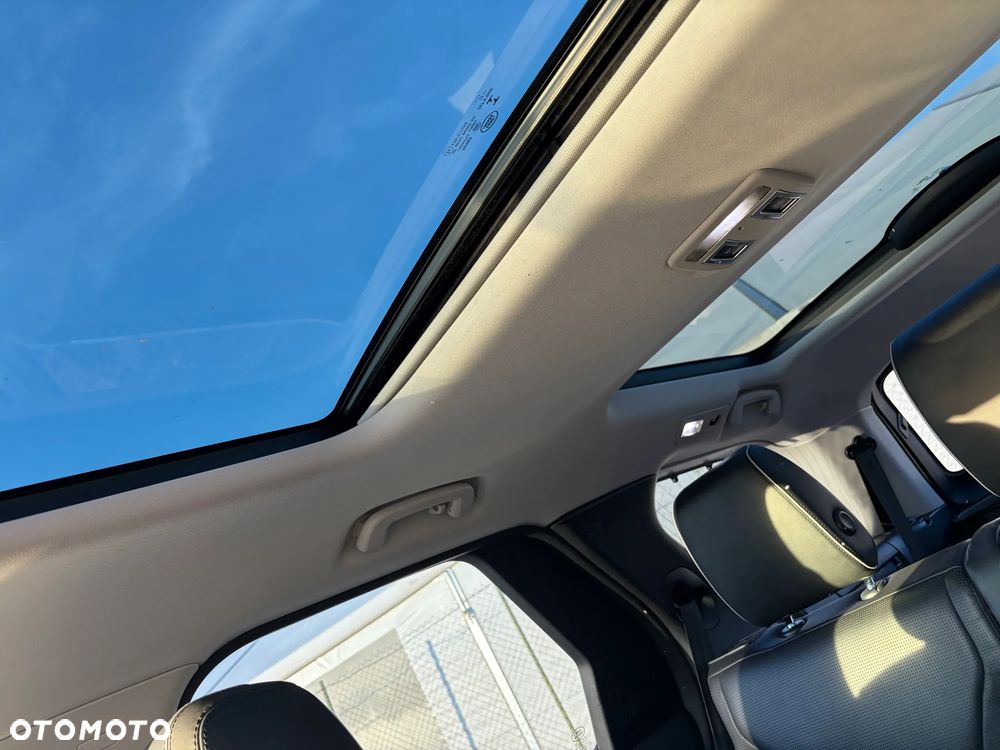 Land Rover Discovery 2.0 SD4 HSE - 25