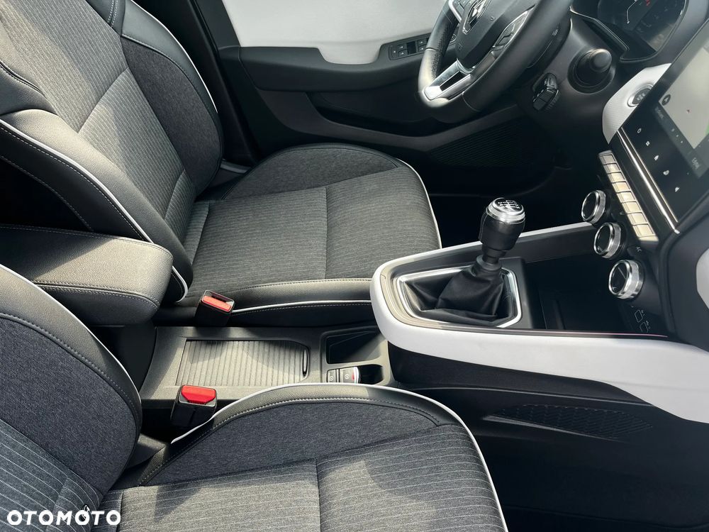 Renault Clio TCe 90 BUSINESS EDITION - 20